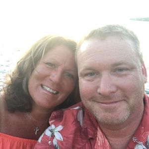 Meet your Posher, Chuck